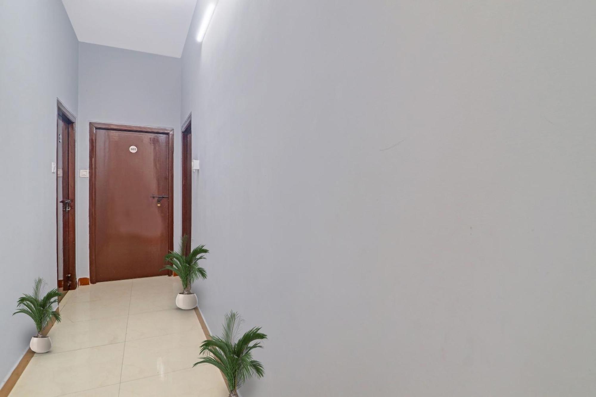 Hotel O Jagannath Near Shilparamam Kondapur  ภายนอก รูปภาพ